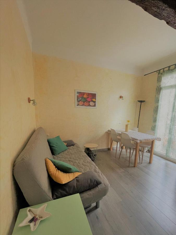 Les 12 Sables Apartamento Le Lavandou Exterior foto