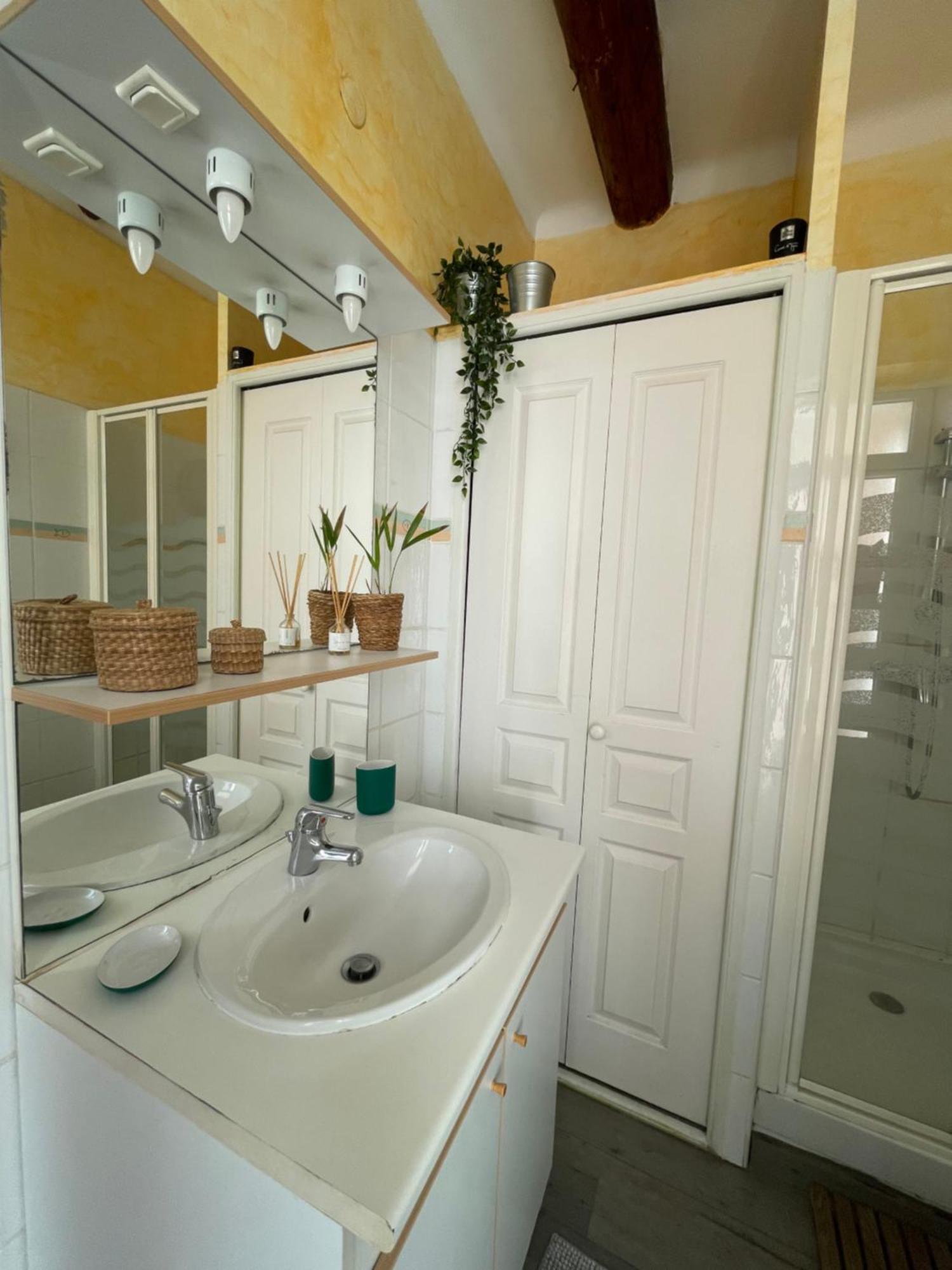 Les 12 Sables Apartamento Le Lavandou Exterior foto