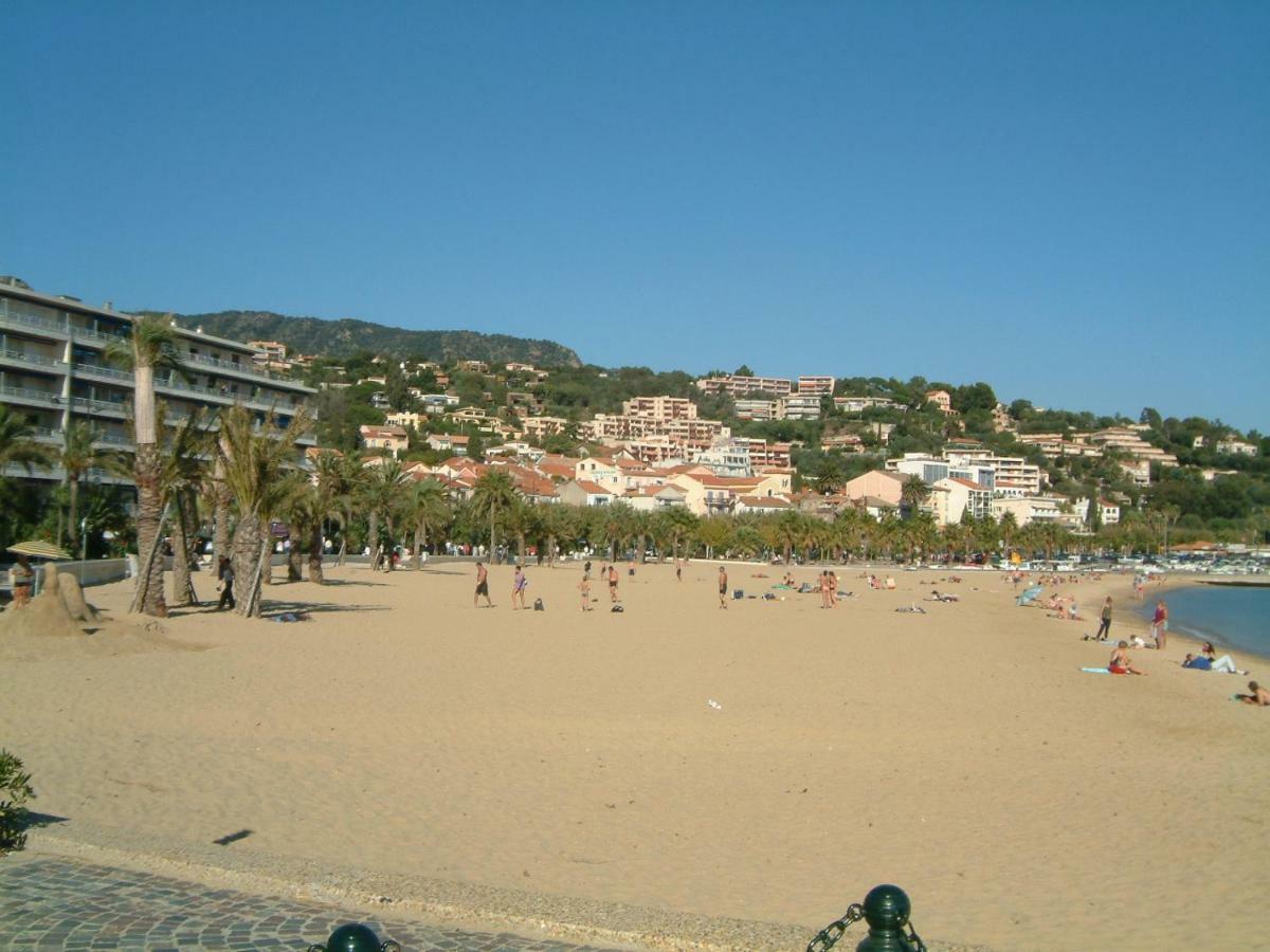 Les 12 Sables Apartamento Le Lavandou Exterior foto